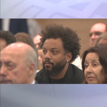 GwDgzUpWYAAx2kX.jpeg